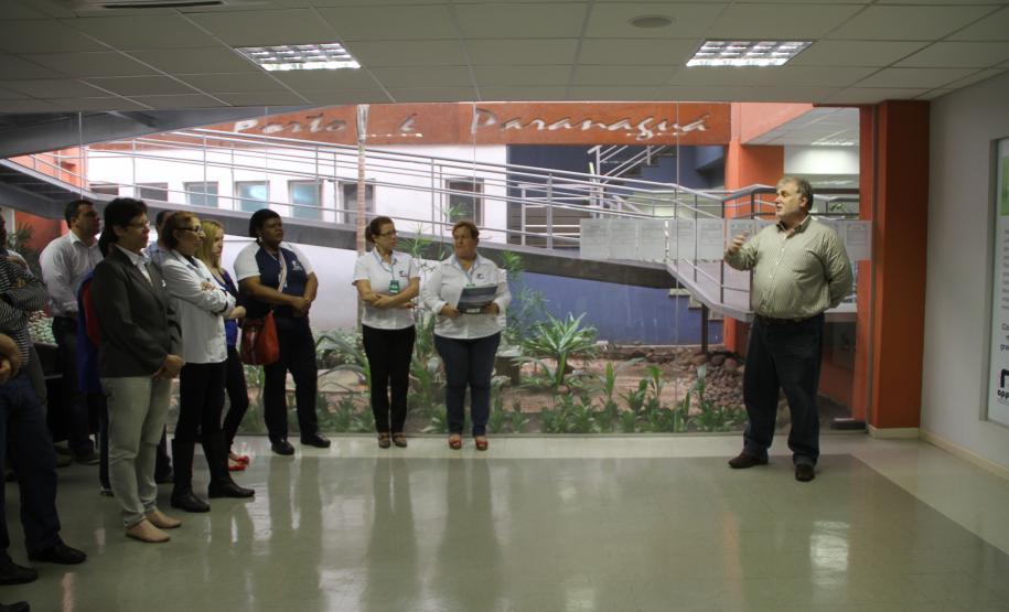 Para marcar o mês do Meio Ambiente, painel sobre a diversidade de espécies da Baía de Paranaguá também foi inaugurado, na tarde desta quarta-feira (12).