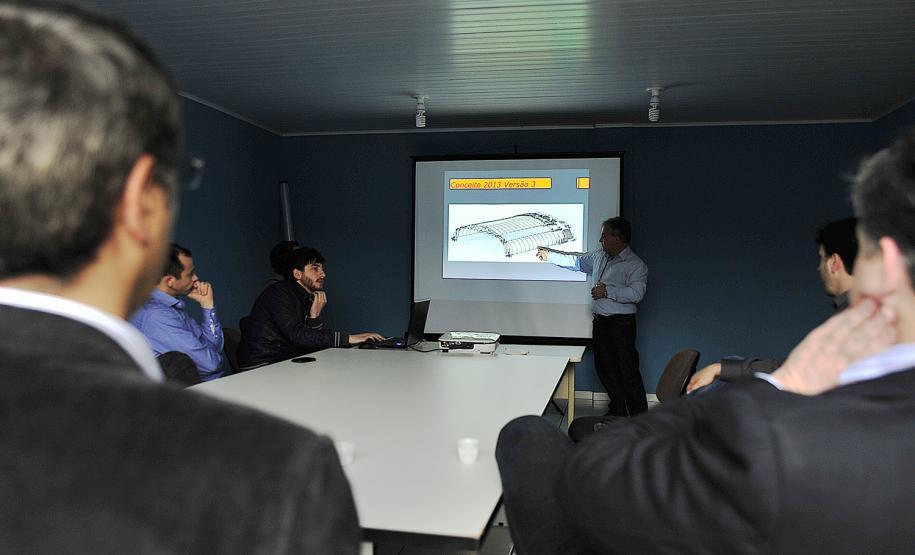 Parceria entre a Appa e operadores portuários resultou na criação de um protótipo que permite embarque de granéis mesmo com chuva