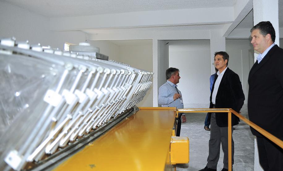 Parceria entre a Appa e operadores portuários resultou na criação de um protótipo que permite embarque de granéis mesmo com chuva