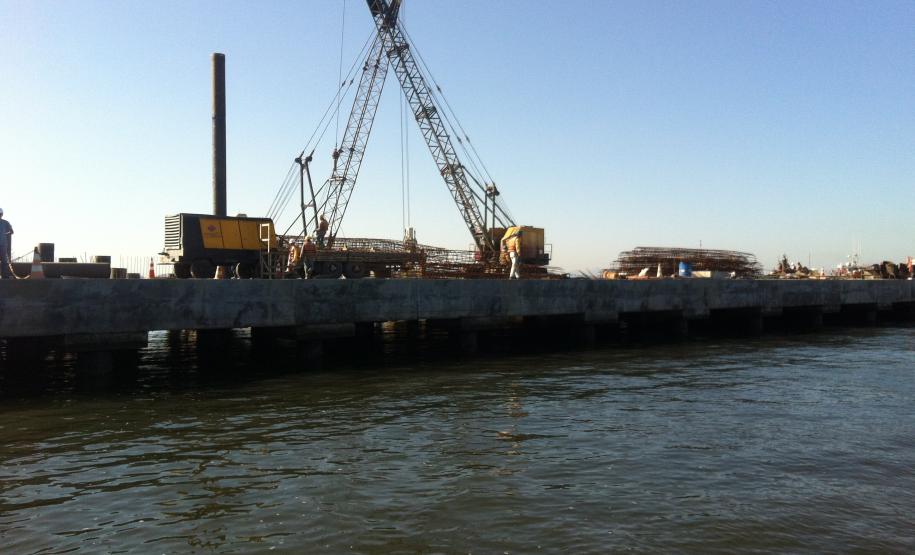 Investimentos privados na ordem de R$ 365 milhões foram realizados para a construção do novo berço e compra de equipamentos. Obra aumentará a capacidade do terminal e permitirá a atracação de navios de maior porte