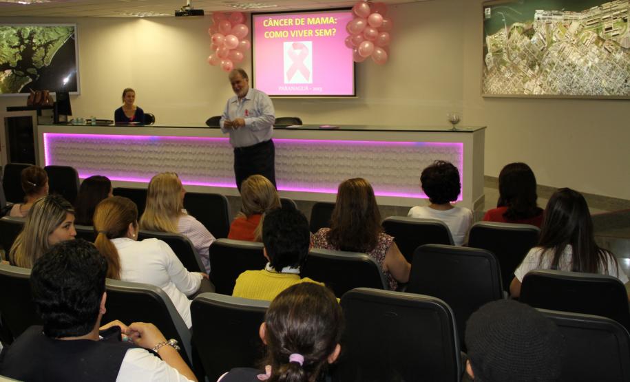 Será aberta na tarde desta quarta-feira (09), em Paranaguá, a programação relativa ao “Outubro Rosa”, desenvolvida pela Administração dos Portos de Paranaguá e Antonina (Appa). A iniciativa é para promover as ações voltadas para a prevenção do câncer de mama e o diagnóstico precoce da doença, concentradas no movimento “Outubro Rosa”, mobilização realizada desde 1997 em todo mundo.