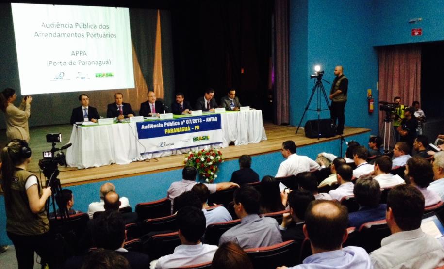 Mais de 600 pessoas compareceram à reunião realizada nessa segunda-feira, em Paranaguá. Contribuições ao processo podem ser feitas, pelo site da Antaq, até o próximo dia 25.