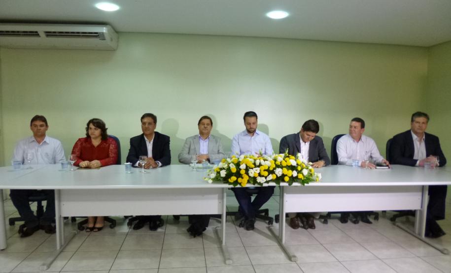 Promovido pela Secretaria de Indústria e Comércio de Goiás e pela Secretaria de Indústria, Comércio e Meio Ambiente de Rio Verde, o evento foi realizado na sede da Associação Comercial de Rio Verde, região que, anualmente, produz cerca de um milhão de toneladas de grãos. O programa Porto no Campo, realizado pela Secretaria de Infraestrutura e Logística do Paraná, integrou a programação do Fórum.