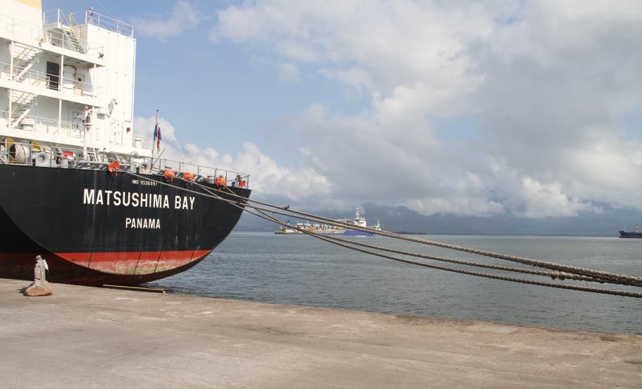 Obra, que há cerca de uma década não era realizada nos portos paranaenses, está sendo feita pelo Governo do Paraná. Vencida a primeira etapa, o trabalho seguirá na bacia de evolução e no canal de Antonina