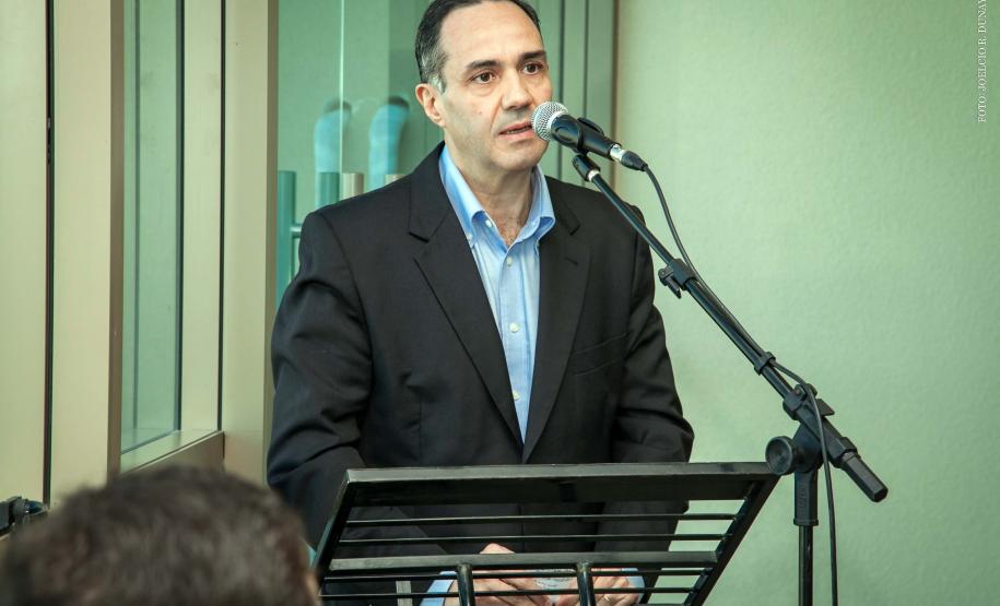 O diretor-superintendente da Cattalini, José Paulo Fernandes, explicou que a Cattalini está investindo R$ 200 milhões nesta primeira fase do projeto.