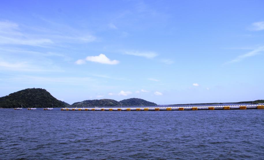 Aviso de Pauta - Governador do PR participa da inauguração de ampliação do Terminal de Contêineres de Paranaguá Governador do PR participa da inauguração de ampliação do Terminal de Contêineres de Paranaguá