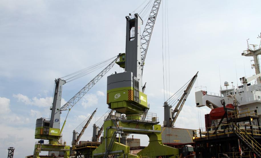 Uma diferença entre os dois é que este novo tem um item a mais: a sustentabilidade. O equipamento permite até 6% de economia de energia (elétrica).