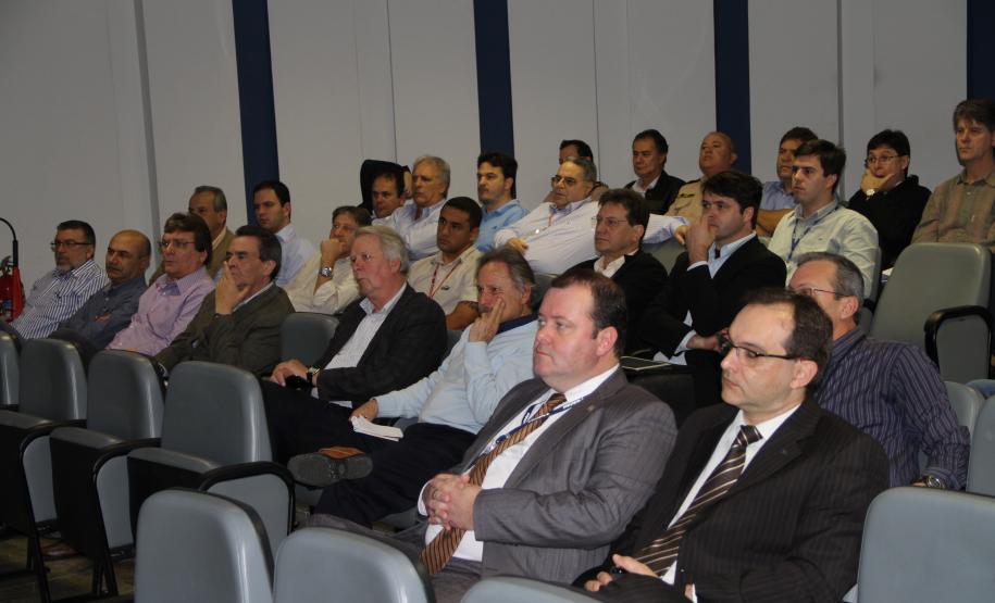 Reunião nesta quarta-feira (16), apresentou a mudança para operadores e demais agentes da comunidade portuária.