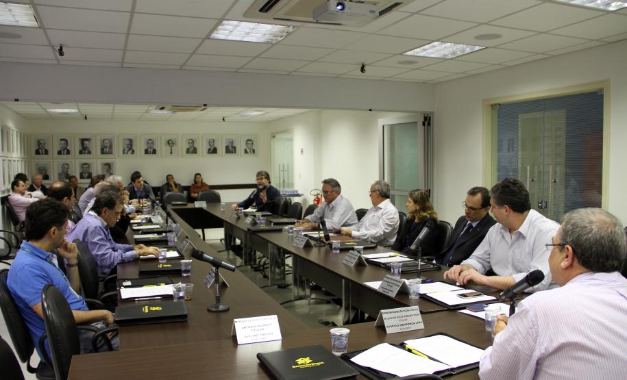 O Conselho de Autoridade Portuária do Porto de Paranaguá (CAP) indicou, na reunião desta quinta-feira (17), os nomes dos representantes dos trabalhadores e da classe empresarial que irão compor o Conselho de Administração (Consad) dos portos paranaenses