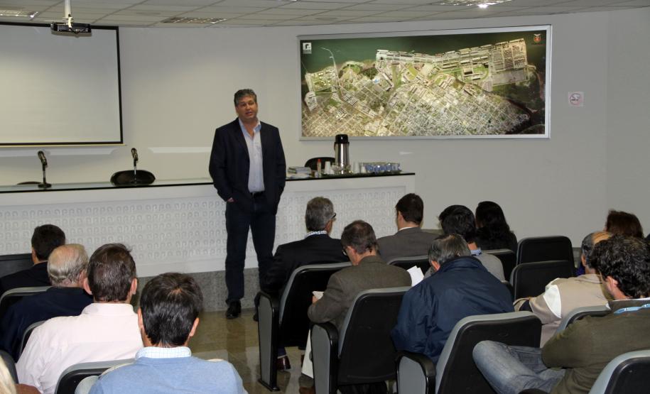 Nesta segunda-feira (28), a Administração dos Portos do Paraná (Appa) apresentou à comunidade o conceito arquitetônico desenvolvido no projeto do novo setor Leste do Porto de Paranaguá.