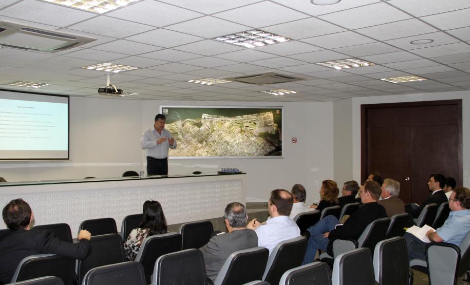 Secretaria de Portos (SEP) deu novo prazo, até novembro, para que os portos brasileiros revisem suas poligonais e programas de desenvolvimento e zoneamento