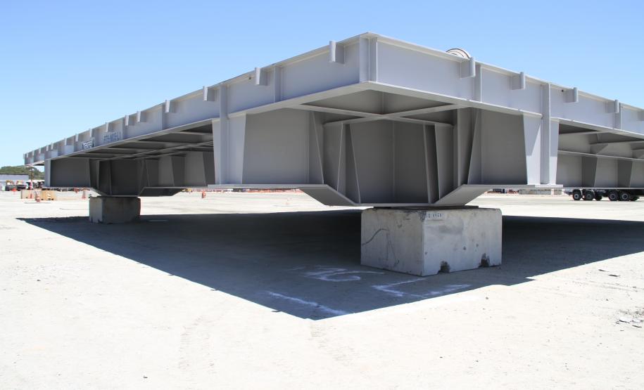 Autoridade portuária criou temporariamente o berço 301, para receber as primeiras peças do projeto P76, que está sendo desenvolvido pelo consórcio Technip/Techint