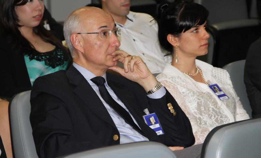 O Vice-Presidente do Tribunal Superior do Trabalho e do Conselho Superior da Justiça do Trabalho, ministro Ives Gandra da Silva Martins Filho, visitou o Porto de Paranaguá nesta sexta-feira (31).