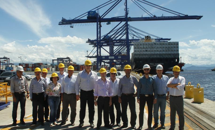 Portos de Paranaguá e Antonina terão manual de fiscalização