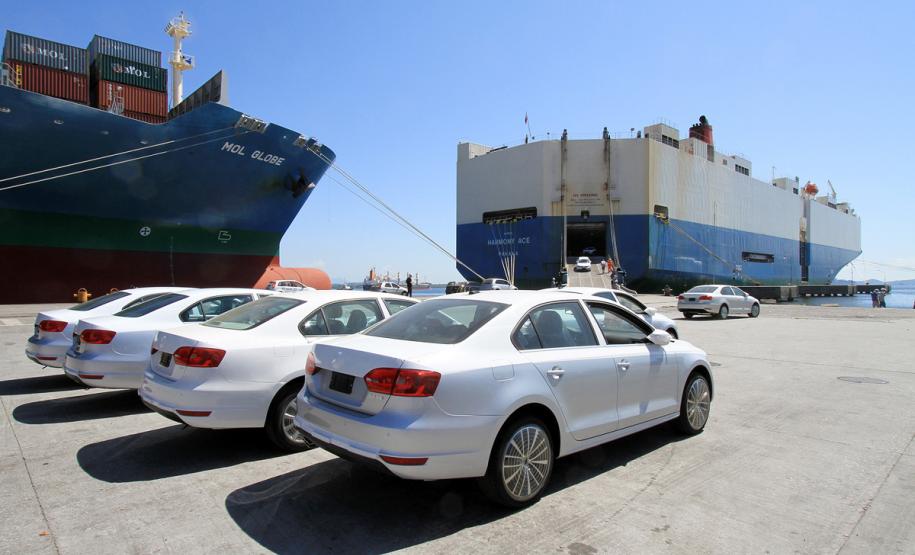 Milho e açúcar puxam exportações do Porto de Paranaguá em janeiro