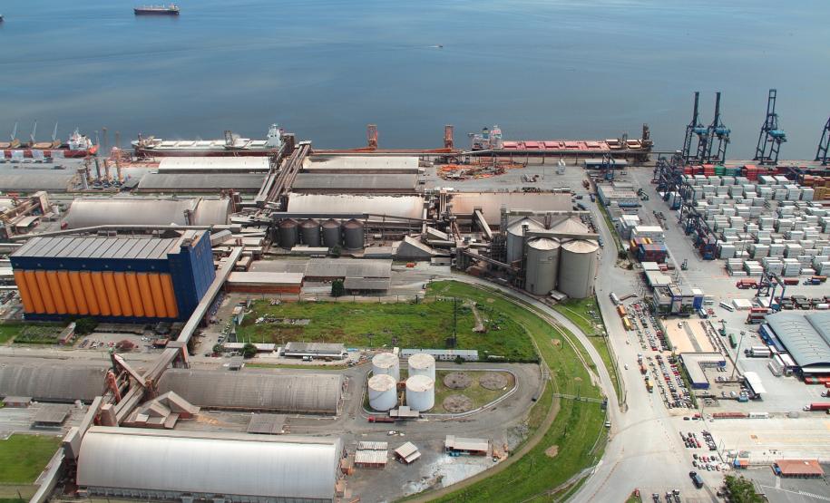 Porto de Paranaguá vai investir R$ 45 milhões em obras de ampliação e manutenção