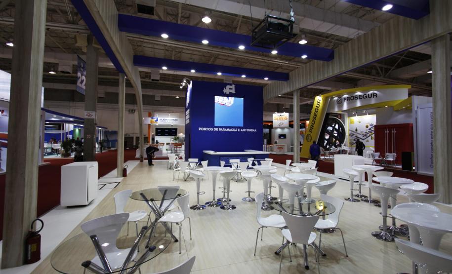Porto de Paranaguá é destaque na maior feira de logística das Américas