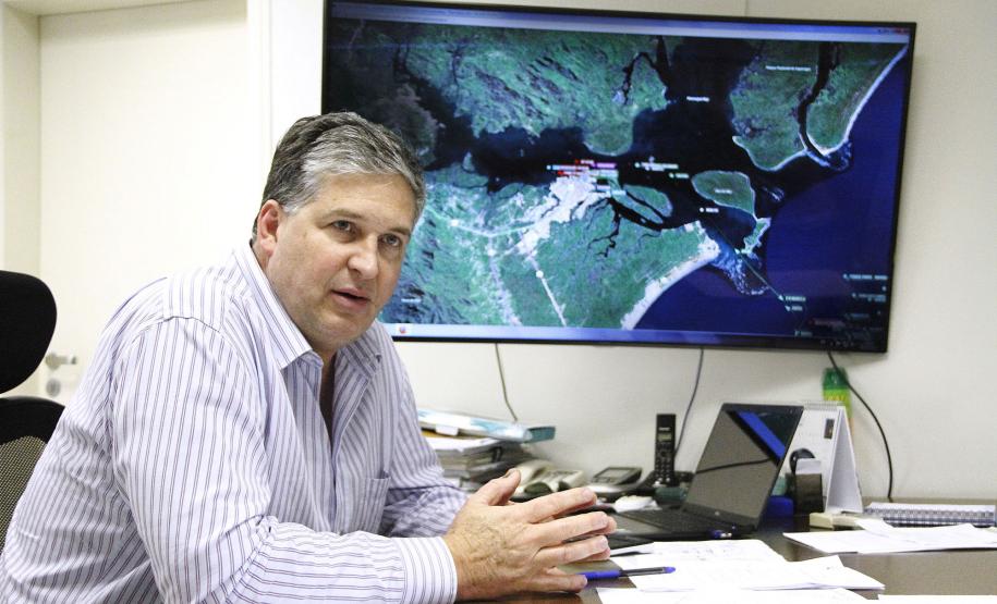 Portos do Paraná passam a monitorar navegação em tempo real