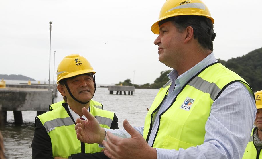 Porto de Paranaguá recebe desembargador do TRF4