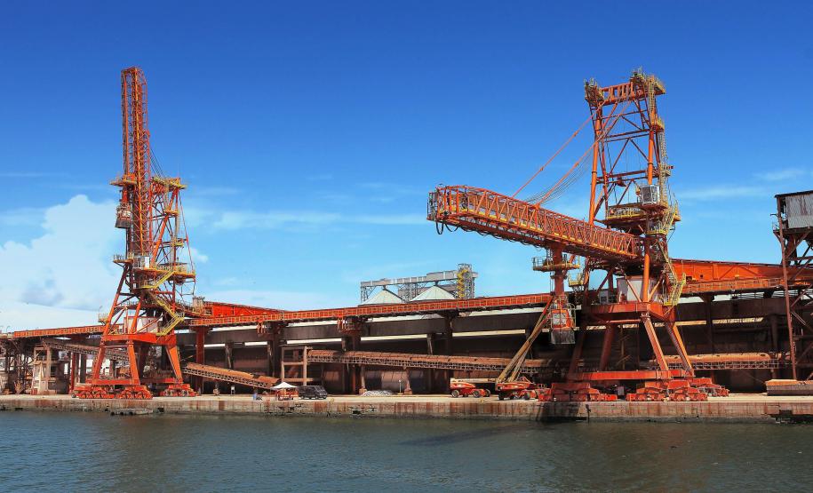 Exportação de soja por Paranaguá em abril é a maior da história