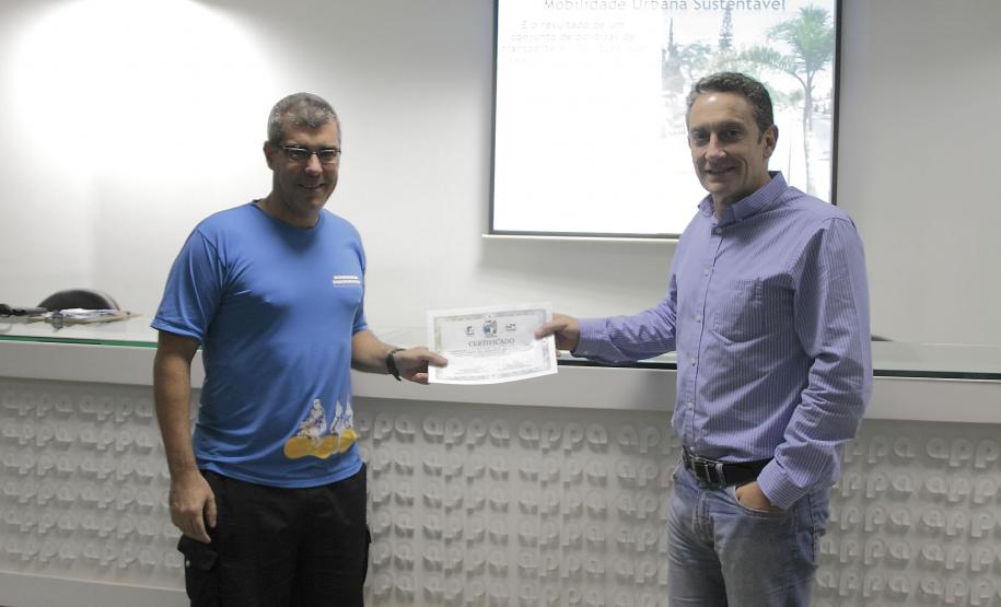 58% dos trabalhadores portuários utilizam a bicicleta como meio de transporte 58% dos trabalhadores portuários utilizam a bicicleta como meio de transporte