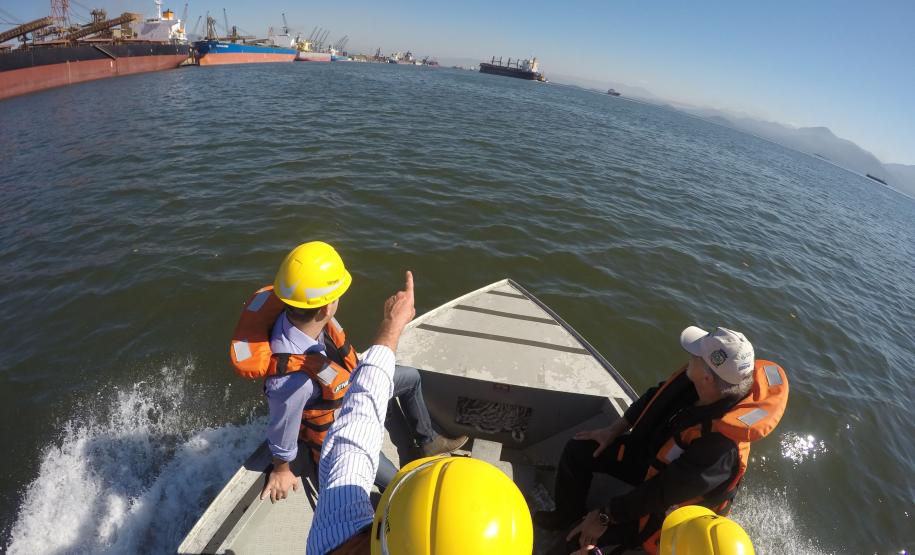 Autoridades atestam eficiência ambiental no Porto de Paranaguá