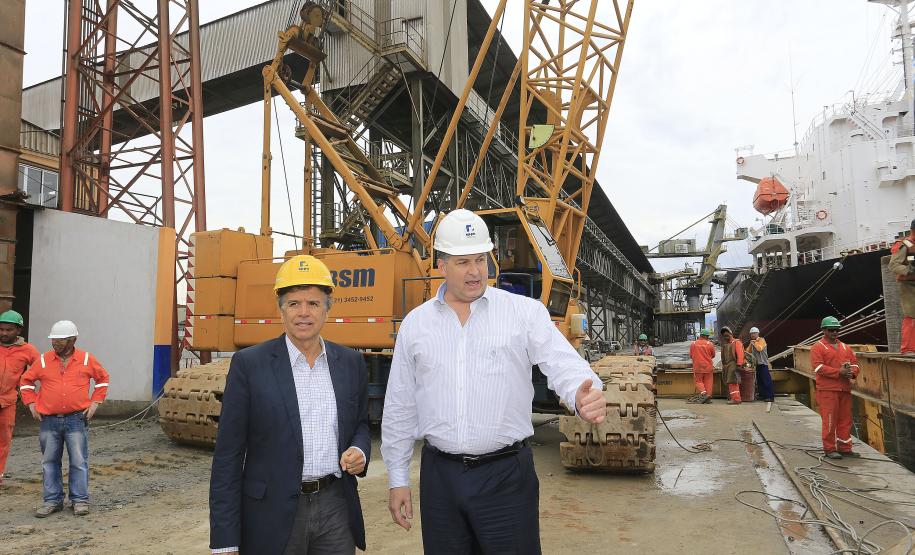 Ministro destaca avanço nos portos do Paraná