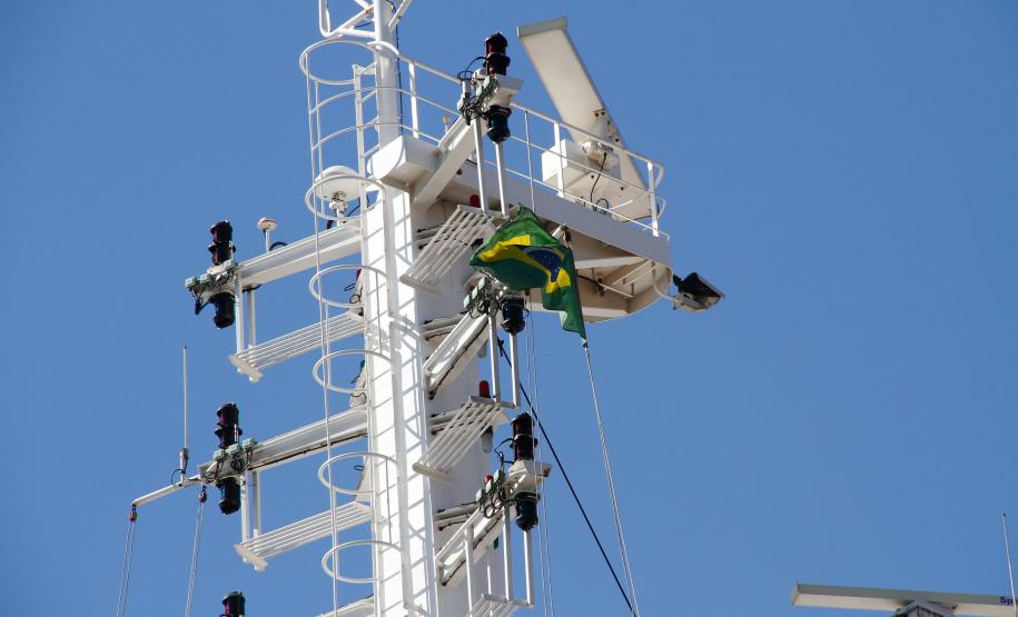 Bandeiras do Panamá e Libéria são as mais frequentes em navios atracados no Porto de Paranaguá Bandeiras do Panamá e Libéria são as mais frequentes em navios atracados no Porto de Paranaguá