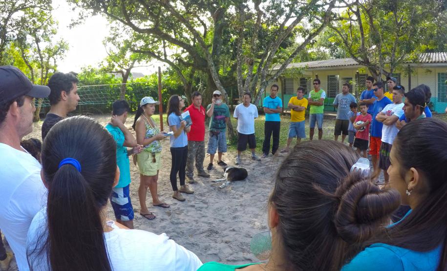Porto de Paranaguá promove curso para moradores da Ilha do Mel Porto de Paranaguá promove curso para moradores da Ilha do Mel