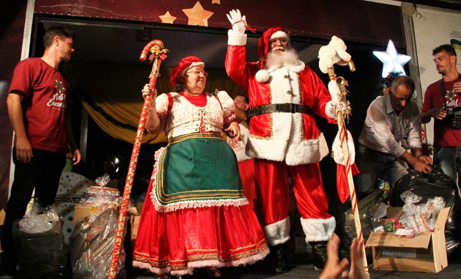 Festa de Natal reúne 4 mil pessoas no Porto de Paranaguá