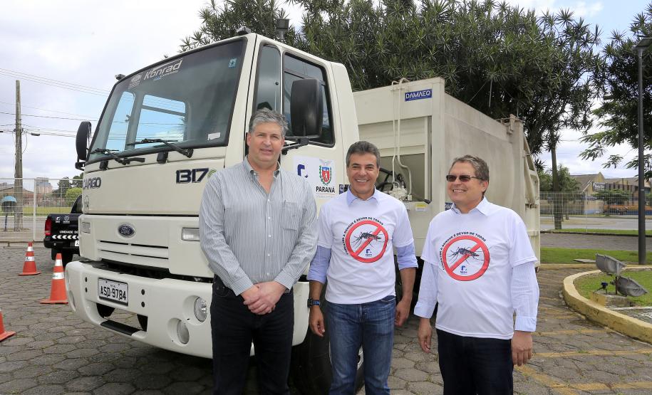 Litoral tem mais R$ 4 milhões para o combate à dengue Litoral tem mais R$ 4 milhões para o combate à dengue